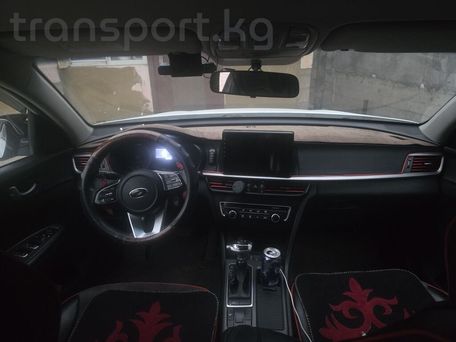 Kia K5, 2018 — photo 12