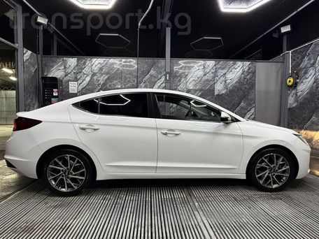 Hyundai Avante, 2018 — фото 8