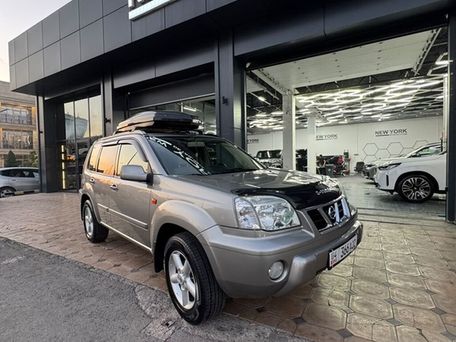 Nissan X-Trail, 2003 — 照片 1