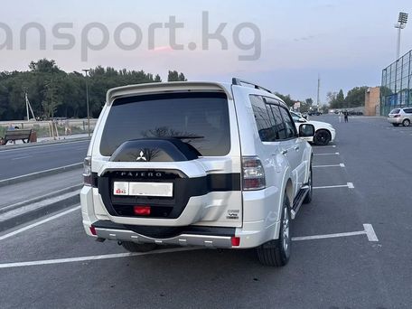 Mitsubishi Pajero, 2017 — photo 4