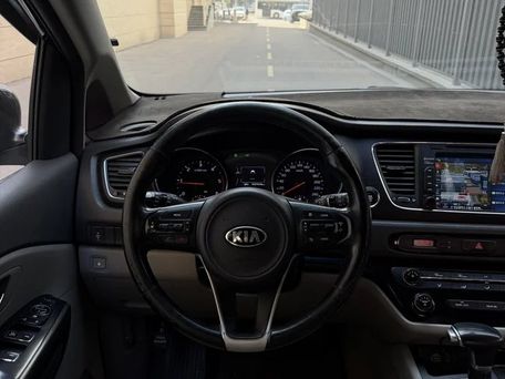 Kia Carnival, 2017 — сүрөт 5
