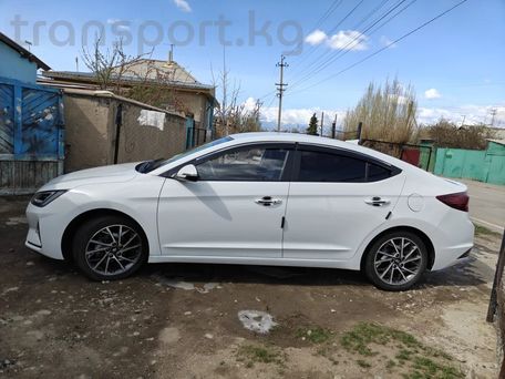Hyundai Avante, 2019 — photo 1