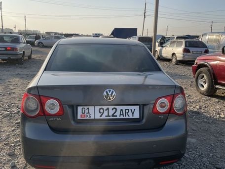 Volkswagen Jetta, 2010 — сүрөт 4