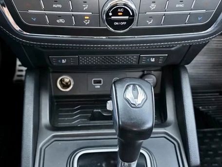 SsangYong Rexton Sports, 2019 — photo 8