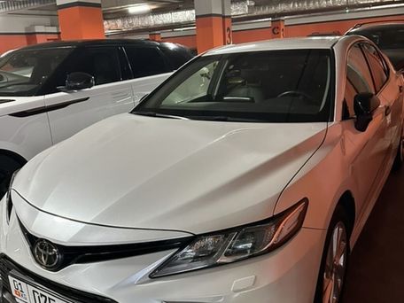 Toyota Camry, 2023 — photo 4