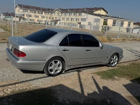 Mercedes-Benz E-Класс, 1999 — сүрөт 1