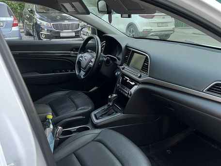 Hyundai Avante, 2018 — сүрөт 7