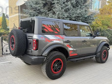 Ford Bronco, 2023 — photo 2