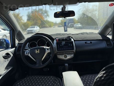 Honda Fit, 2008 — фото 18