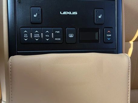 Lexus ES, 2021 — photo 11