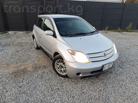 Toyota Ist, 2003 — photo 8