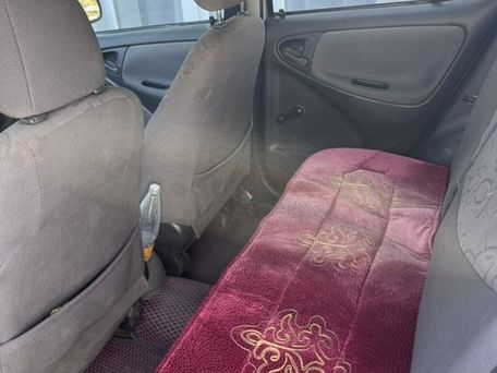 Toyota Yaris, 2000 — photo 5
