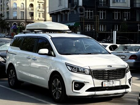 Kia Carnival, 2018 — 照片 1