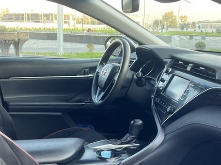 Toyota Camry, 2018 — photo 5