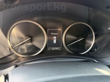 Lexus NX, 2017 — 照片 5