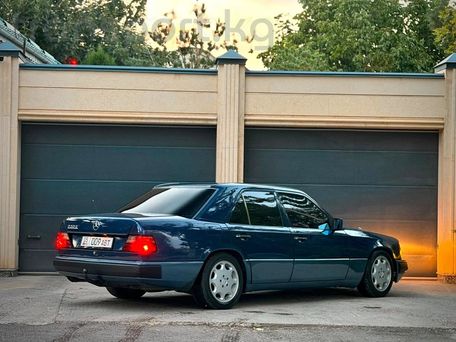 Mercedes-Benz E-Класс, 1993 — фото 6