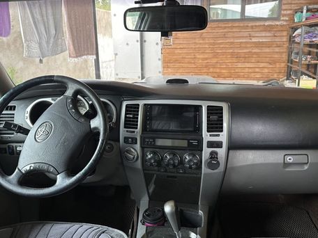Toyota 4Runner, 2004 — photo 3