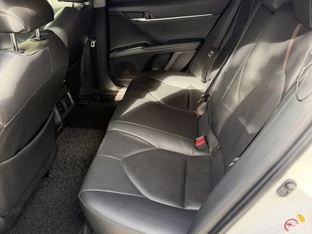 Toyota Camry, 2018 — photo 8