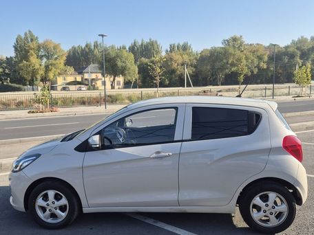 Chevrolet Spark, 2019 — 照片 3