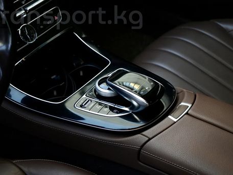 Mercedes-Benz E-Класс, 2019 — фото 6