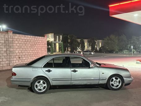Mercedes-Benz E-Class, 1995 — photo 3