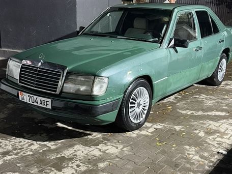 Mercedes-Benz W124, 1990 — сүрөт 2