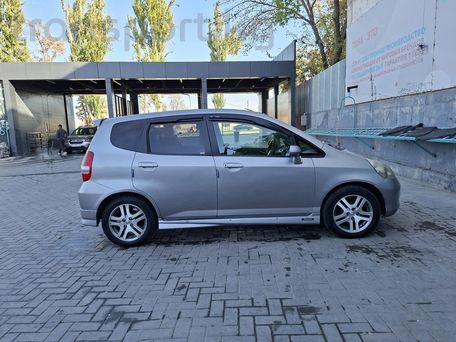 Honda Fit, 2003 — photo 4