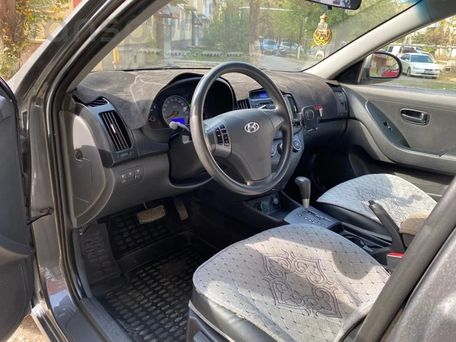 Hyundai Elantra, 2008 — photo 4