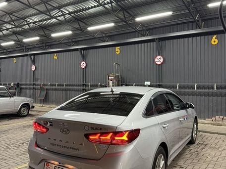 Hyundai Sonata, 2020 — сүрөт 10