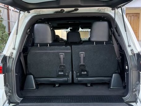 Lexus LX, 2019 — photo 11