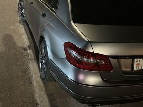 Mercedes-Benz E-Класс, 2010 — photo 4