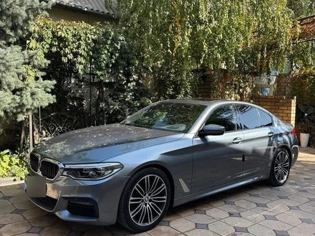 BMW 5 серии, 2016