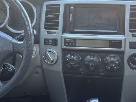 Toyota 4Runner, 2004 — сүрөт 15