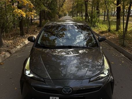 Toyota Prius, 2020 — фото 5
