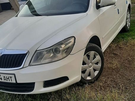 Skoda Octavia, 2012 — photo 8