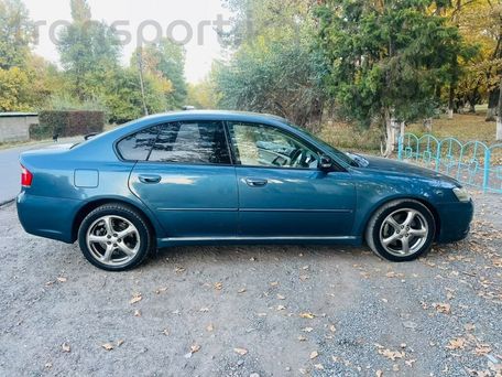 Subaru Legacy, 2003 — 照片 5