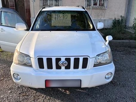 Toyota Kluger, 2002 — 照片 1