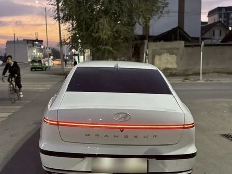 Hyundai Grandeur, 2023 — 照片 8