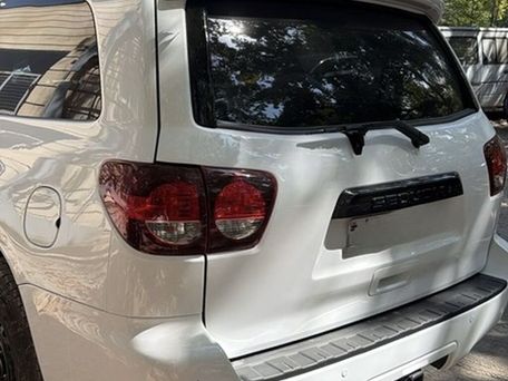 Toyota Sequoia, 2020 — 照片 4