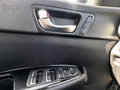 Kia Optima, 2019 — фото 10