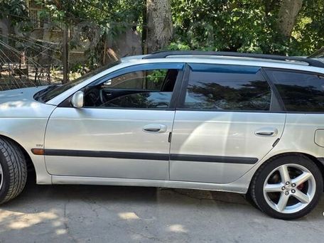 Toyota Avensis, 2002 — photo 2
