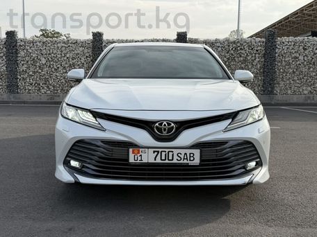 Toyota Camry, 2018 — photo 3