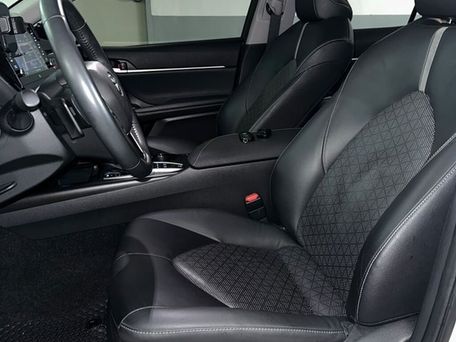 Toyota Camry, 2022 — photo 8