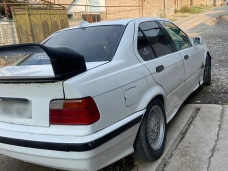 BMW 3 серии, 1992 — 照片 6