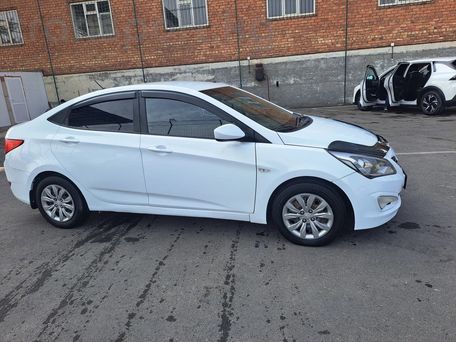 Hyundai Solaris, 2016 — photo 3
