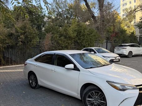 Toyota Camry, 2017 — photo 3