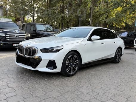 BMW 5 серии, 2024