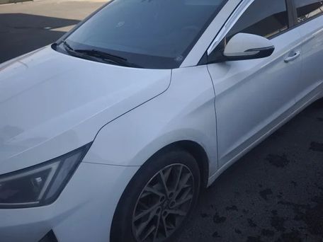 Hyundai Avante, 2019