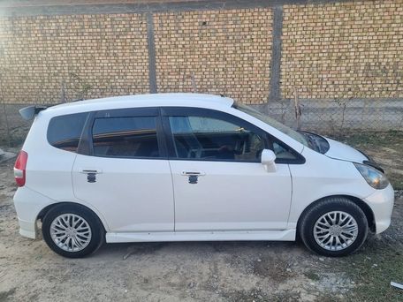 Honda Fit, 2002 — photo 4