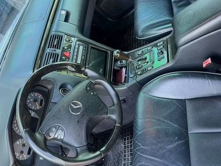 Mercedes-Benz E-Class, 2001 — photo 4